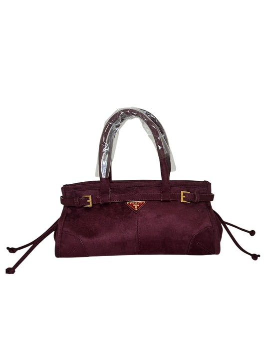 Damen Handtasche trendig & elegant in der Farbe Weinrot