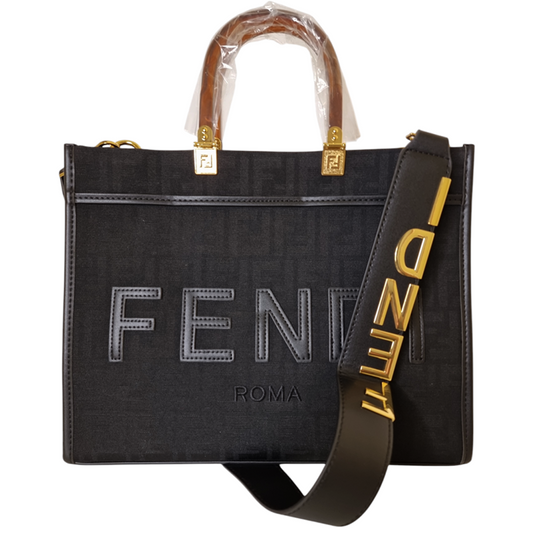 Damen Handtasche trendig & elegant in der Farbe Schwarz